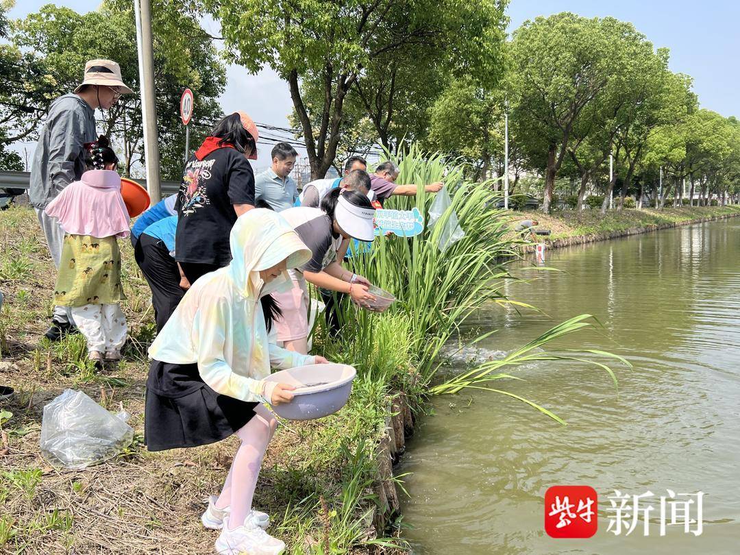 🌸【2023管家婆资料正版大全澳门】🌸-【朝医新闻】疝和腹壁外科在社区举办公益义诊活动  第2张