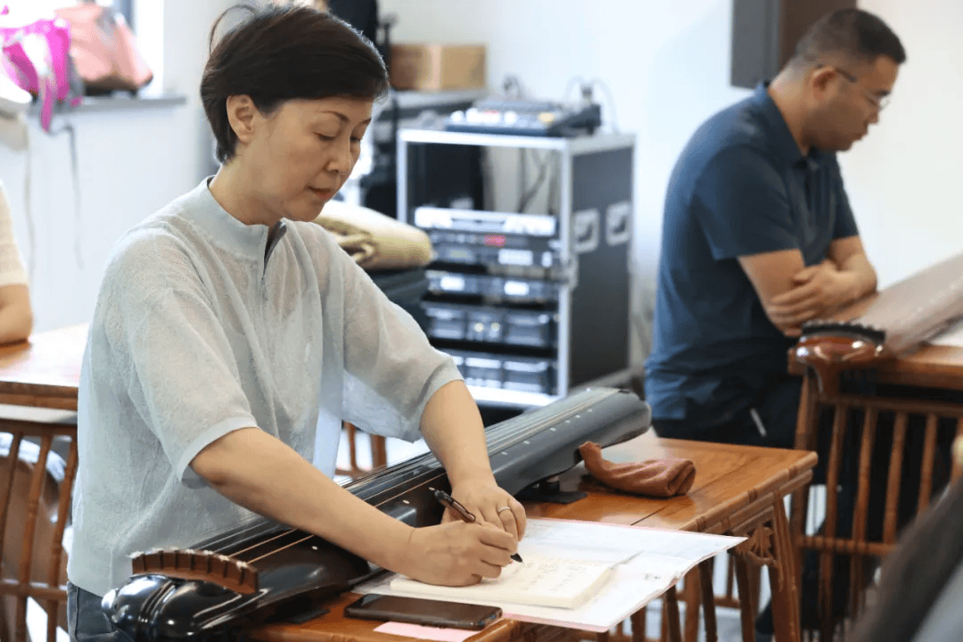 🌸【管家婆期期四肖四码中特管家】🌸-（走进中国乡村）古镇新生：公益艺术教育的乡土实践