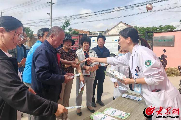 🌸【2024澳门正版资料免费大全】🌸-爱心助考为梦护航！郑州慈善“暖航公益”基金开展中考志愿服务活动  第1张