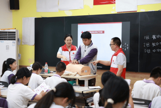 🌸【2024澳门天天开好彩大全】🌸-北京德行天下公益基金会：成功开启川西藏区公益之旅