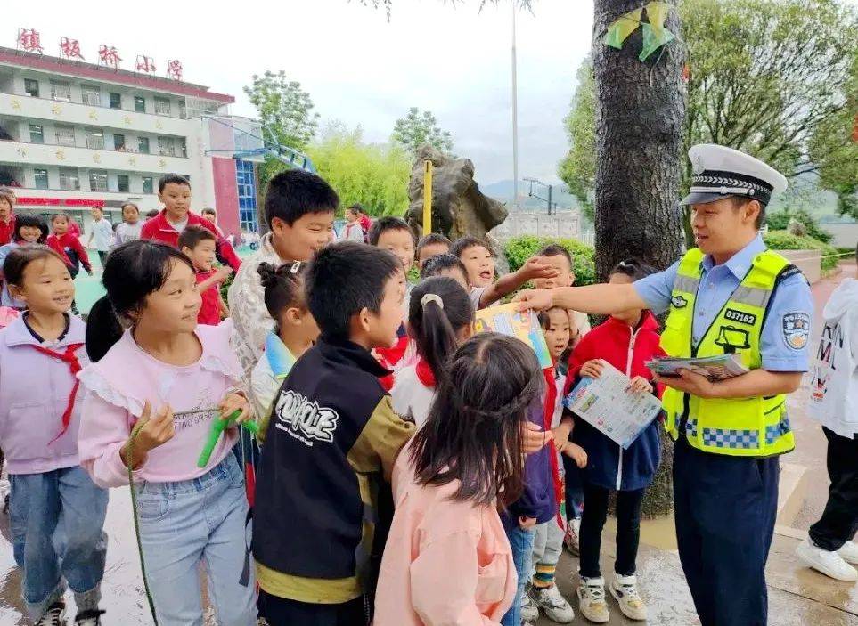 🌸【澳门王中王免费资料独家猛料】🌸-关爱新就业形态劳动者｜安徽：“工会健康之家”迎来持续服务潮  第4张