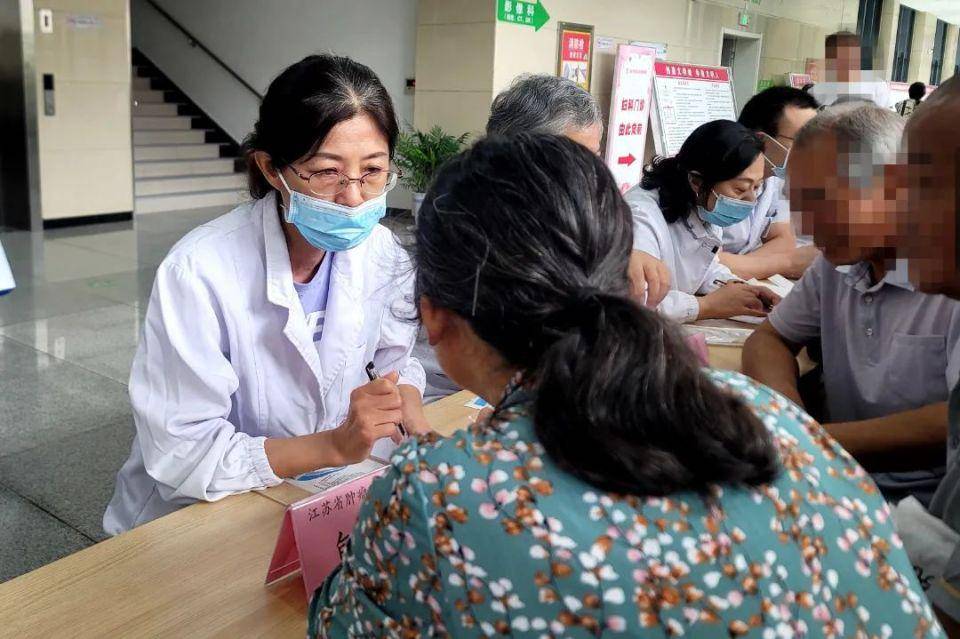 🌸【管家婆一肖一码必中一肖】🌸-济宁市兖州区鼓楼街道开展爱心助考公益志愿服务活动  第3张