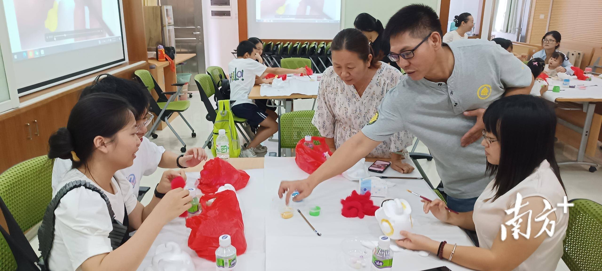 🌸【四肖八码期期准资料免费】🌸-“小基金”托起“大公益”，普陀这里多元共治解民忧  第2张